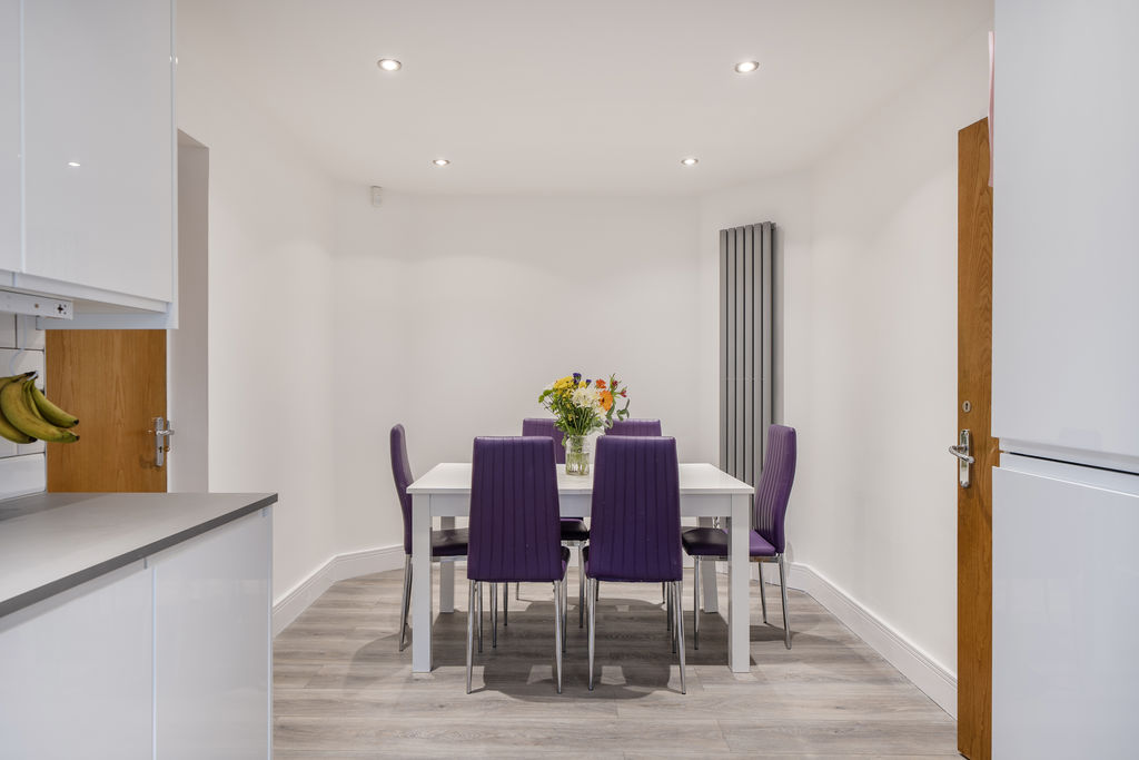 Dining- click for photo gallery